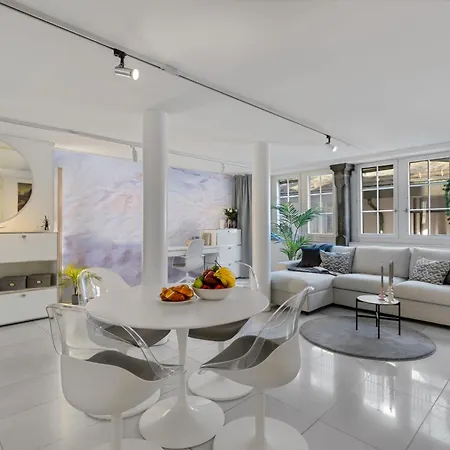 Boutique Design-suite-apartment At Best Central Location *